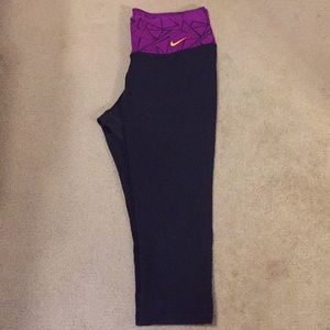 Nike Pants - Nike capris tights size medium Nike Pants - Nike capris tights size medium
